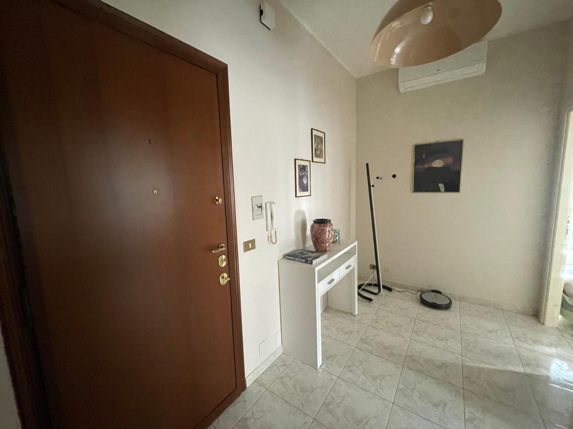 Daniela; Vacanza E/O Lavoro Nichelino Exteriör bild